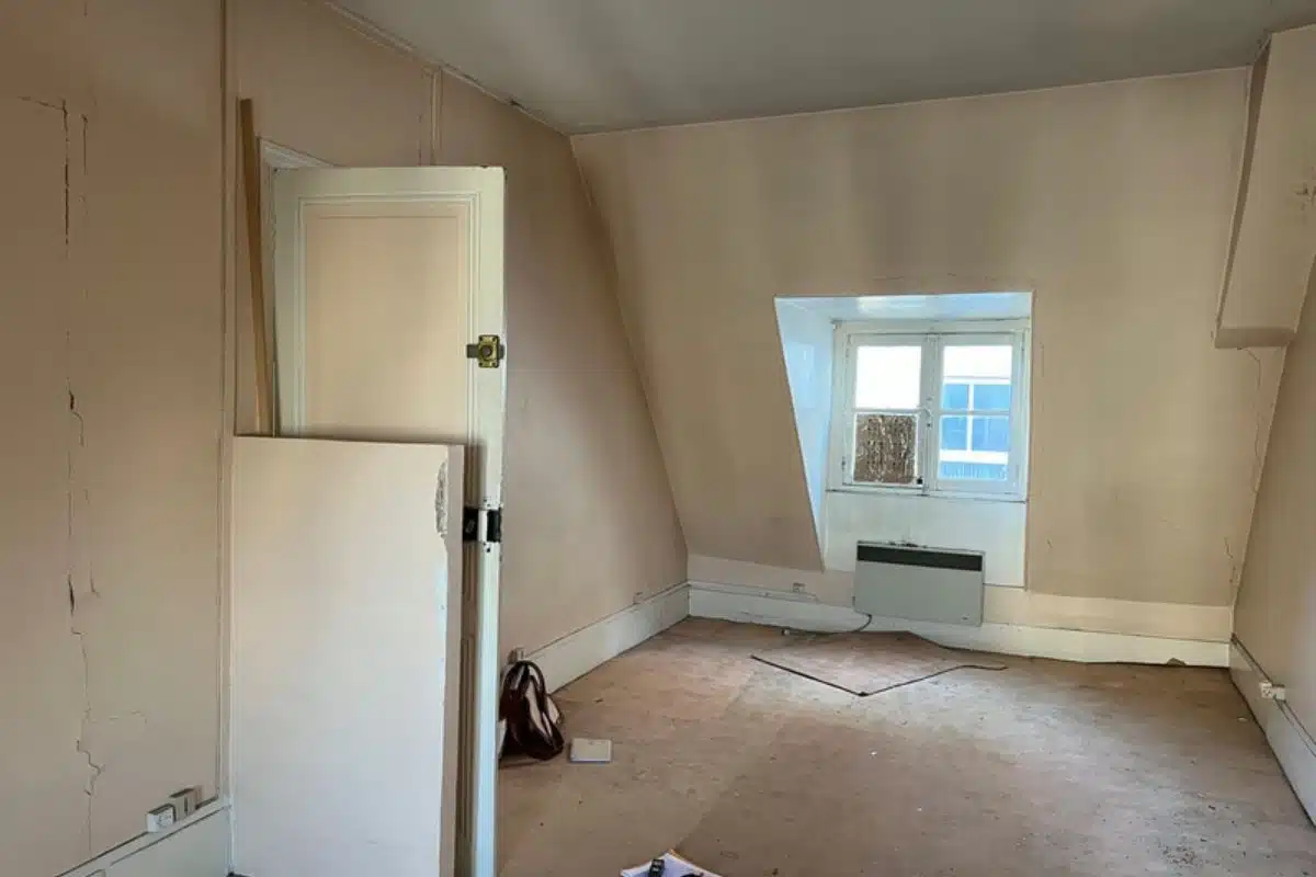 appartement-sous-combles-avant-6 appartement sous combles avant rénovation