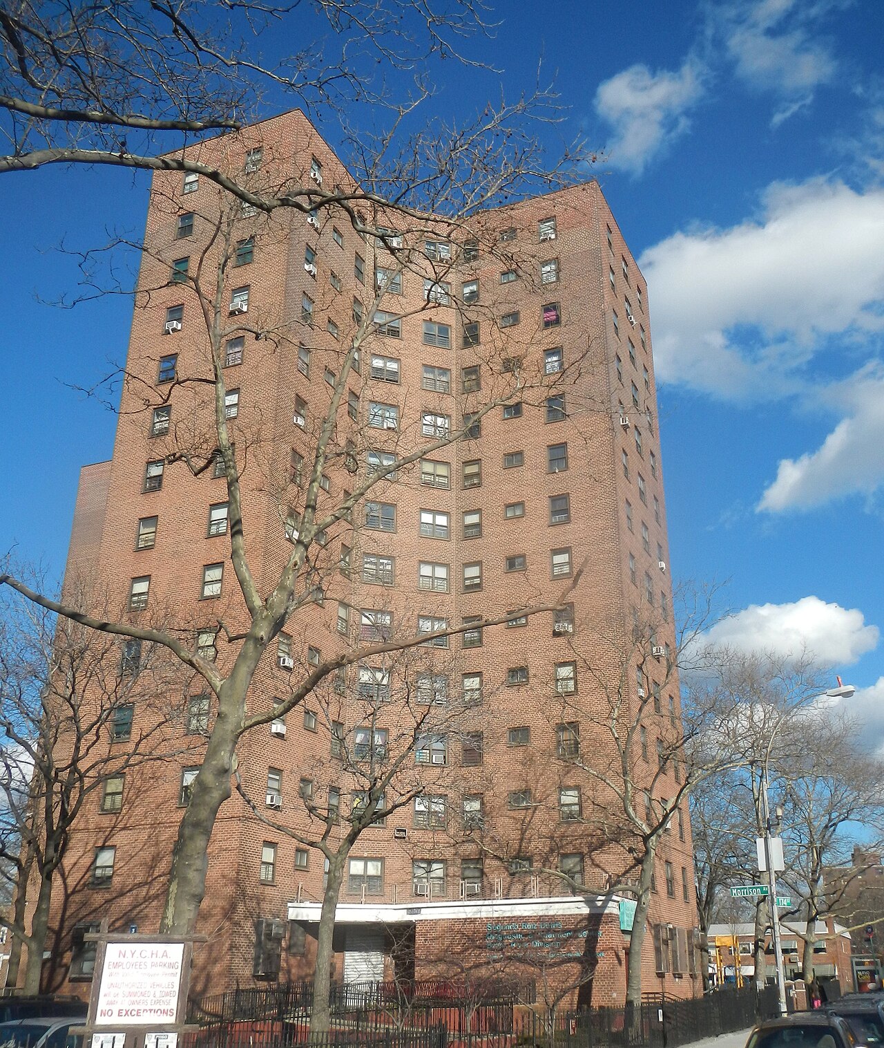 Bronx River Houses